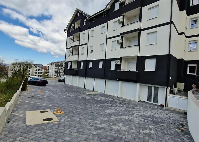 アパート Pavlovic Lux